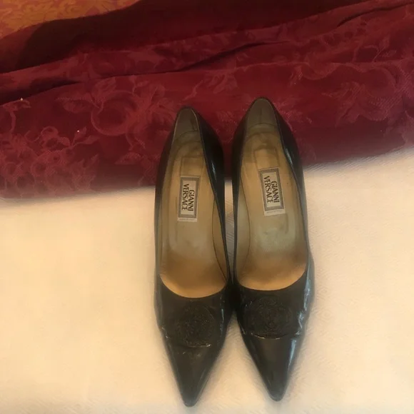 Versace dress cheap shoes sale